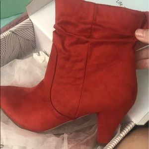 Chase + Chloe Shoes - New Sz 7 Chase & Chloe Red Short Boots Chase + Chloe Shoes - New Sz 7 Chase & Chloe Red Short Boots